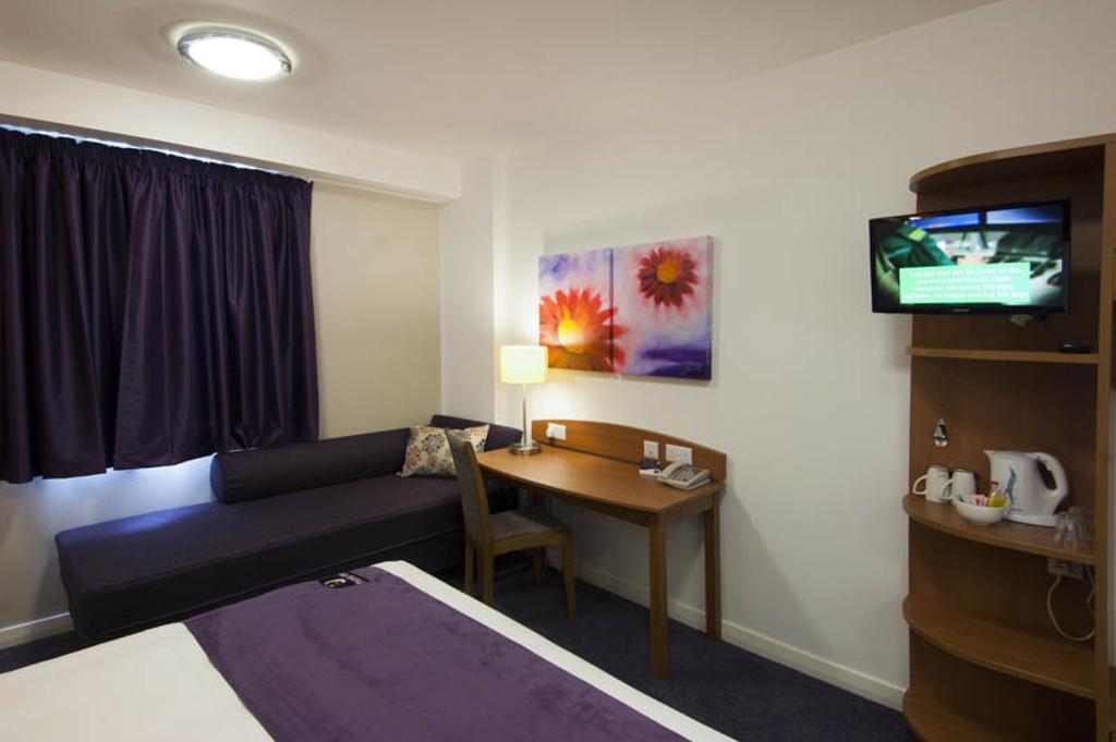 Premier Inn Newcastle City Centre Millennium Bridge Eksteriør billede